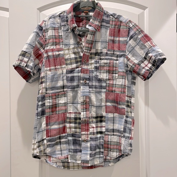 Men’s Madras Short Sleeve Button Down - Picture 1 of 3